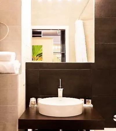 Hotel Western Centre 3*