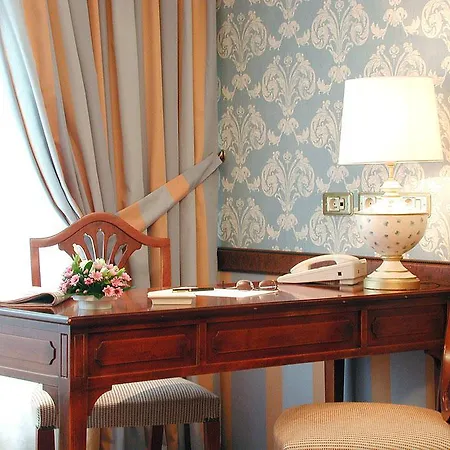 Avenue Louise Trademark Collection By Wyndham 4*