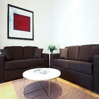 Ξενοδοχείο Theater