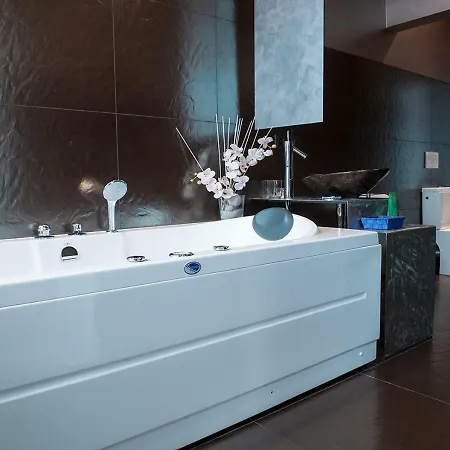 Place Jourdan Bed and Breakfast 3*