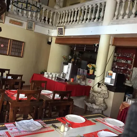 Отель Aristote Брюссель