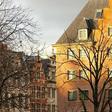 L'epicentre * Brussels
