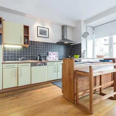 Fantastic Large House Casa de Férias