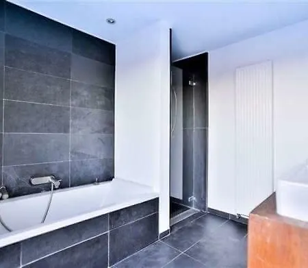 Luxury Loft Duplex Penthouse Of 190m2 & Free Parking ! Bruselas