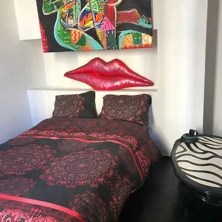 Favela Chic Cultural Atelier