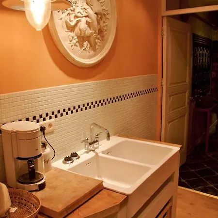 Rempart ホームステイ ブリュッセル