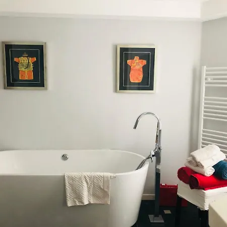 Apartman View