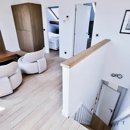 Royal Botanique Apartment