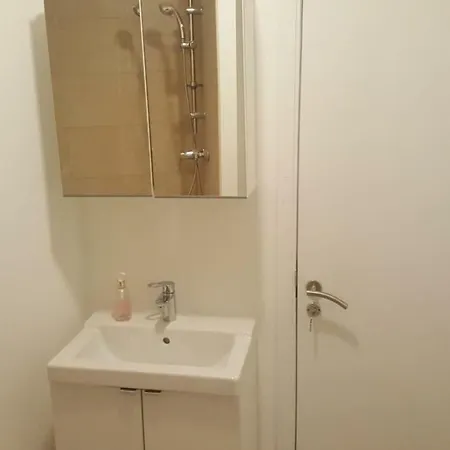 2 Bedrooms *