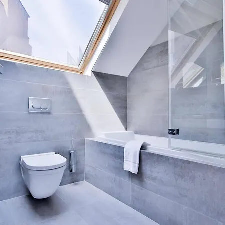 Apartment Royal Botanique Brussels