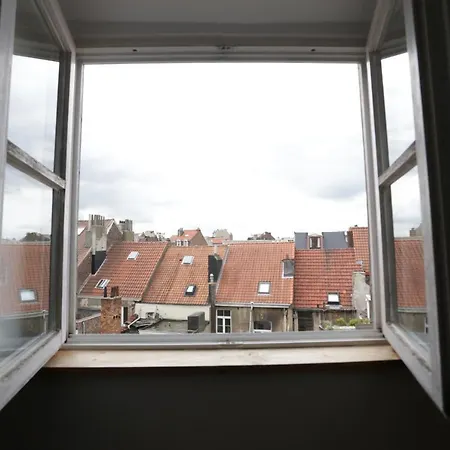 Apartment Center