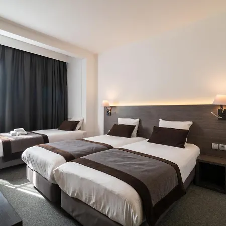 Western Centre Hotel 3*