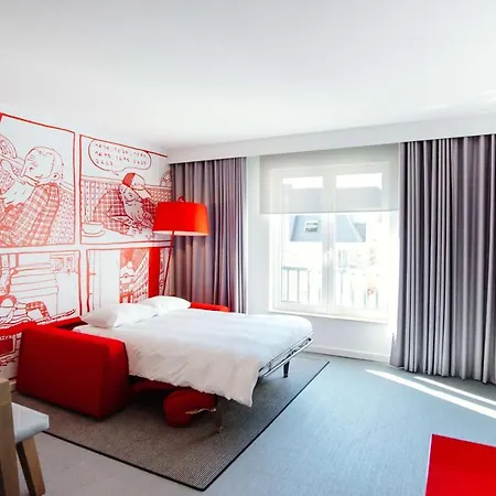 Hotel Radisson Red 4*