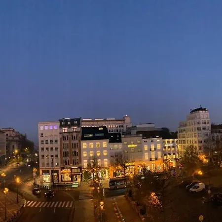 Amazing Place With A View In Brüksel