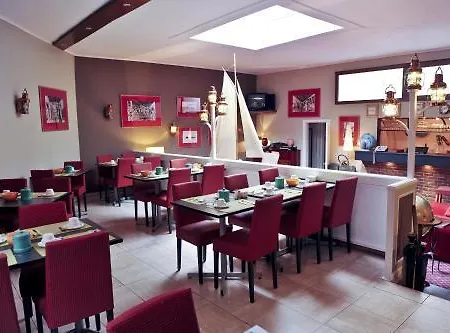 Noga Hotel 3*