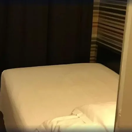 安妮女王酒店 布鲁塞尔