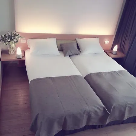 Otel 322 Lambermont Brussels