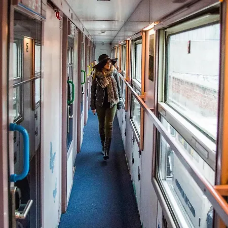 Train * Брюссель