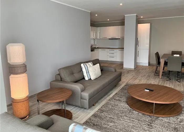 Апарт-отель Flat Midi 33 3*