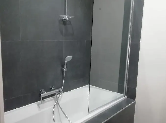 And Cozy In 公寓式酒店 3*