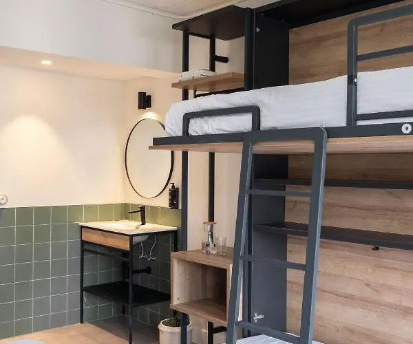 Hotel Latroupe Grand Place *