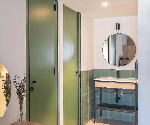 Latroupe Grand Place *