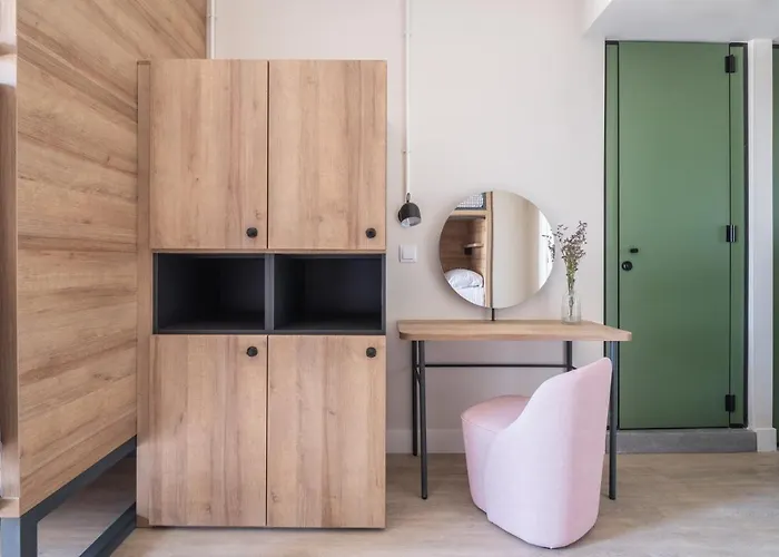 Hotel Latroupe Grand Place *