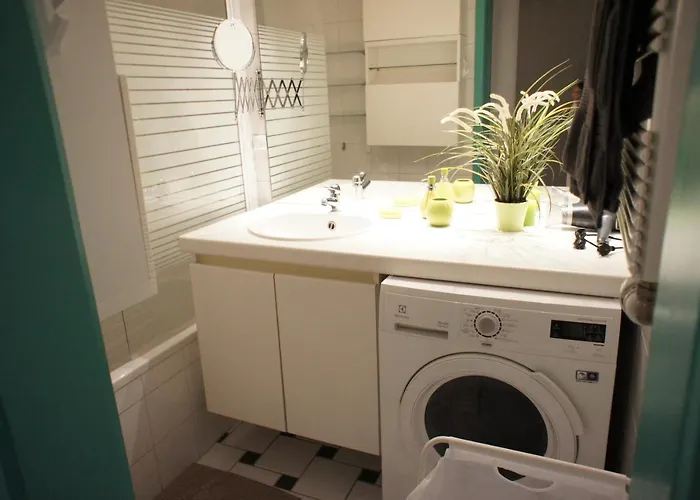 Berlaymont Ohy Apartment *