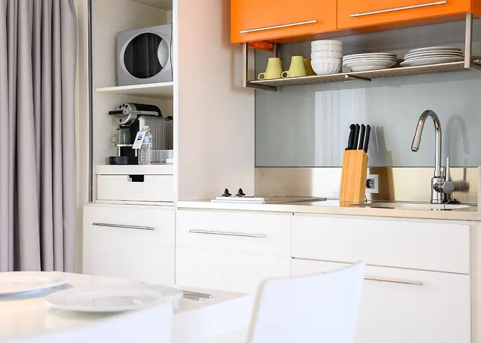 Apartmanhotel B-aparthotel Grand Place 4*