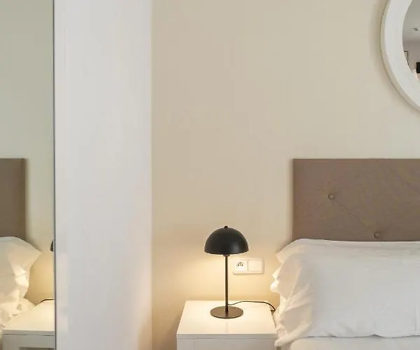 Hotel Latroupe Grand Place Brussel