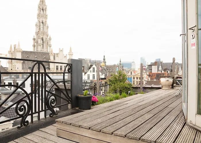 Appartement Duplex Dernier Etage Avec Terasse A Deux Pas De La Grand Place Brussel