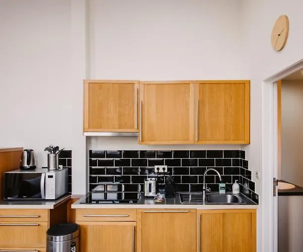 公寓式酒店 And Cozy In