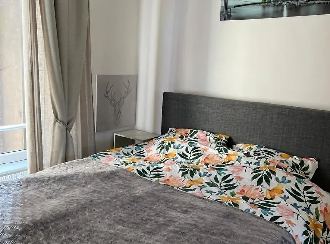 Cosy With Canal View Appartement *