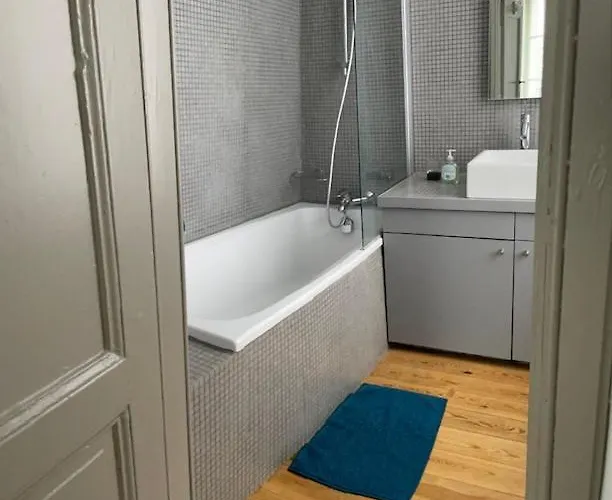 Duplex Dernier Etage Avec Terasse A Deux Pas De La Grand Place