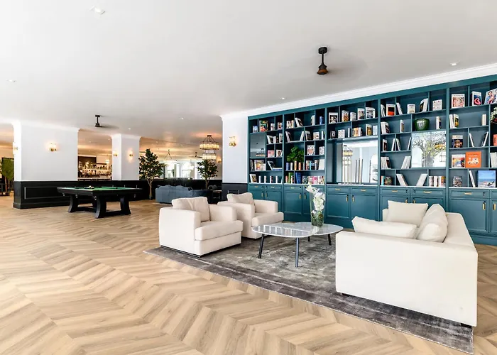 Hotel A&o Centrum 2*