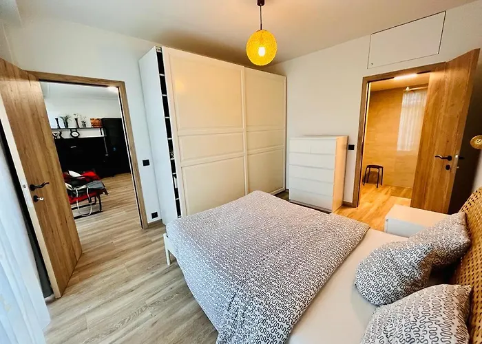 Residential Area - Quiet Place Apartman Brüsszel