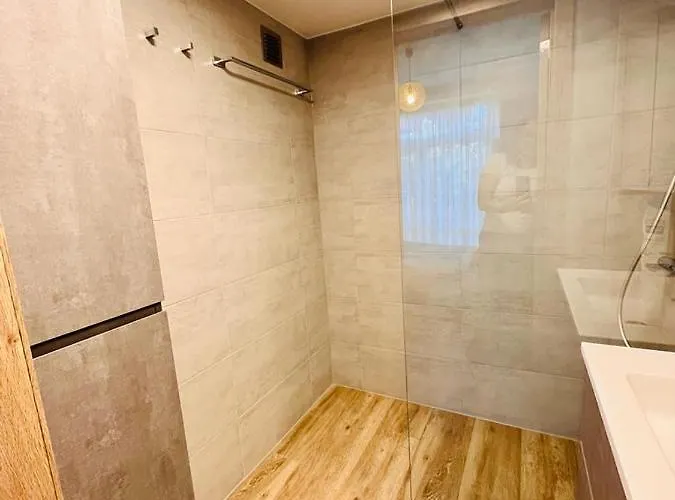 Residential Area - Quiet Place Apartman