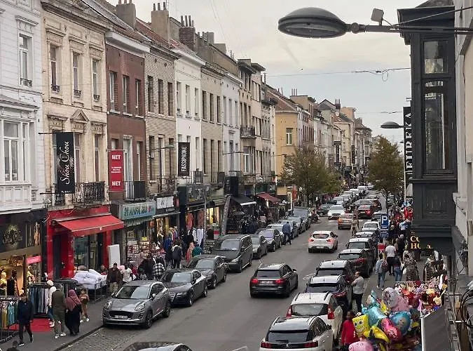 Duplex Situe A 2min De La Gare Du Nord Apartman