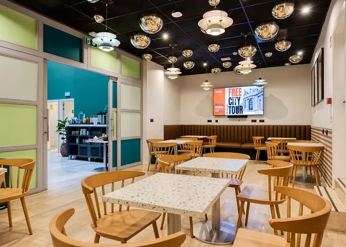 Latroupe Grand Place *