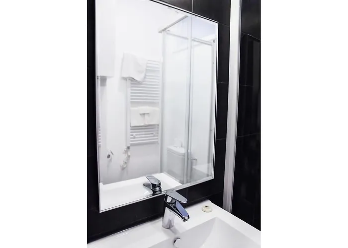 サテライト ブリュッセル