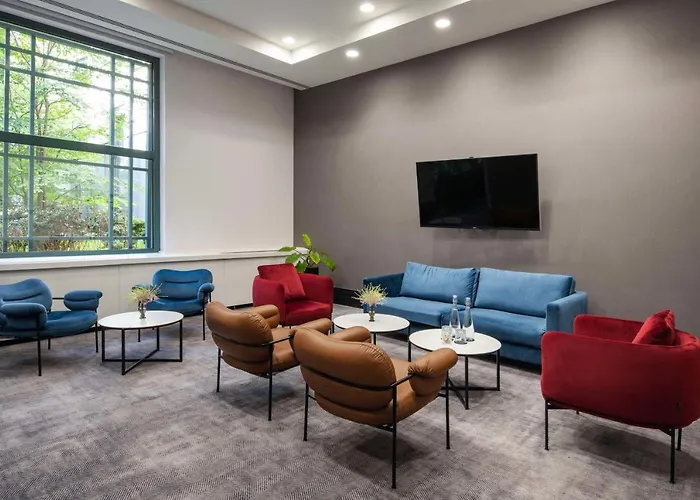 Radisson Collection Grand Place מלון