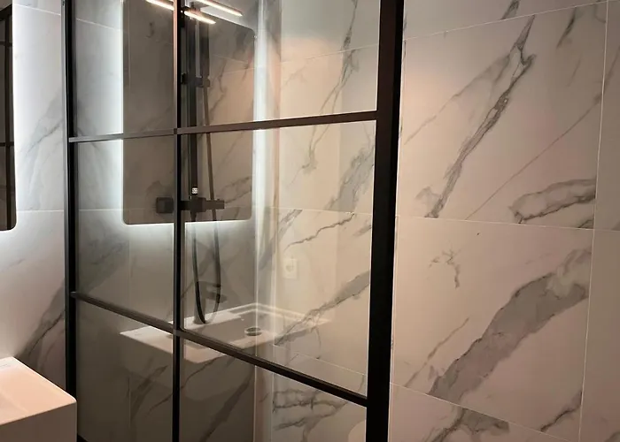 La Piece Szálloda *