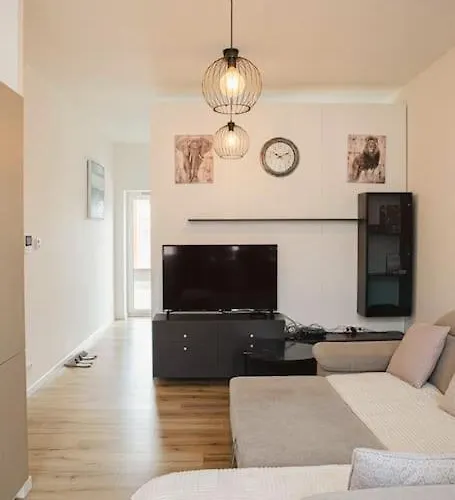 1 * Βρυξέλλες