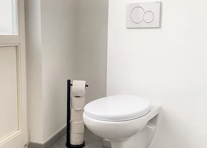 New Cozy In Porte De Hal Brussels