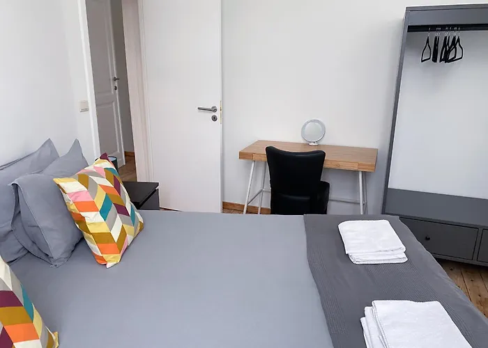 Apartment New Cozy In Porte De Hal *