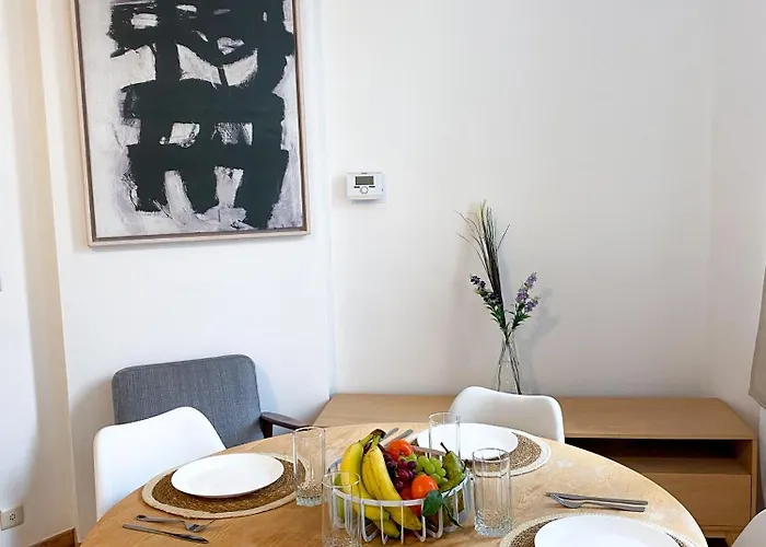 New Cozy In Porte De Hal Brussels