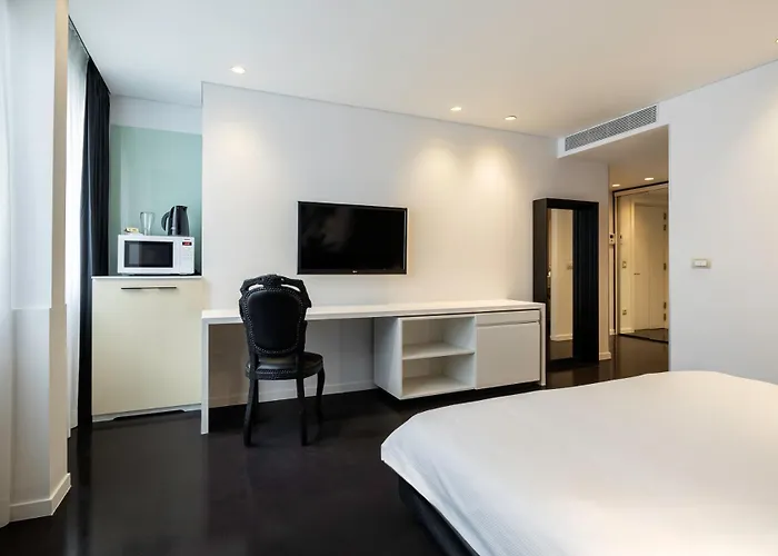 B-aparthotel Regent 4*