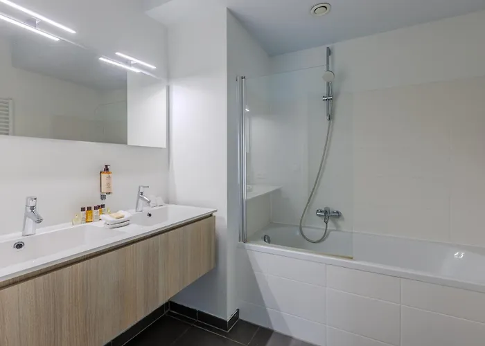 Sweett - Stassart בריסל