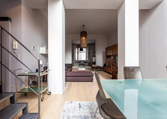 Lägenhet Rez/duplex 3 Ch Et Jardin *