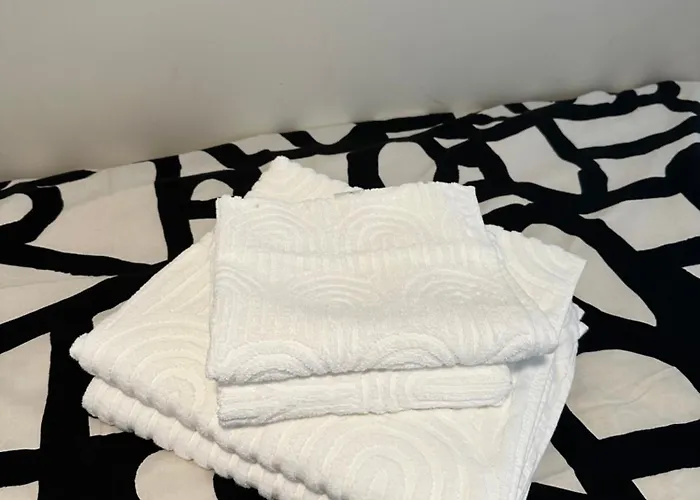 Alexanor Cosy Private In A Shared * Brussels